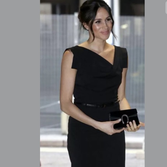 Black Halo Dresses & Skirts - Black Halo Jackie O Dress Size XS